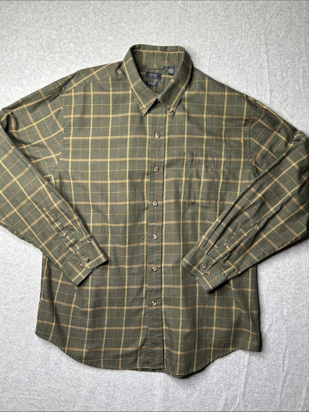 Arrow Olive Plaid Button-Down Shirt‎ with Yellow Windowpane